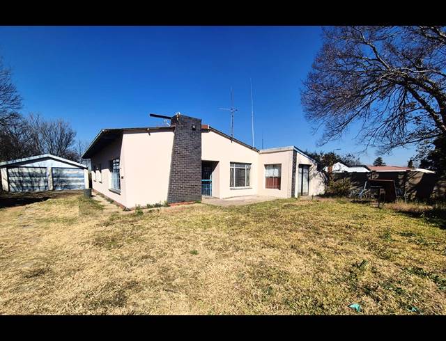 3 BEDROOM HOUSE FOR SALE IN SONLAND PARK